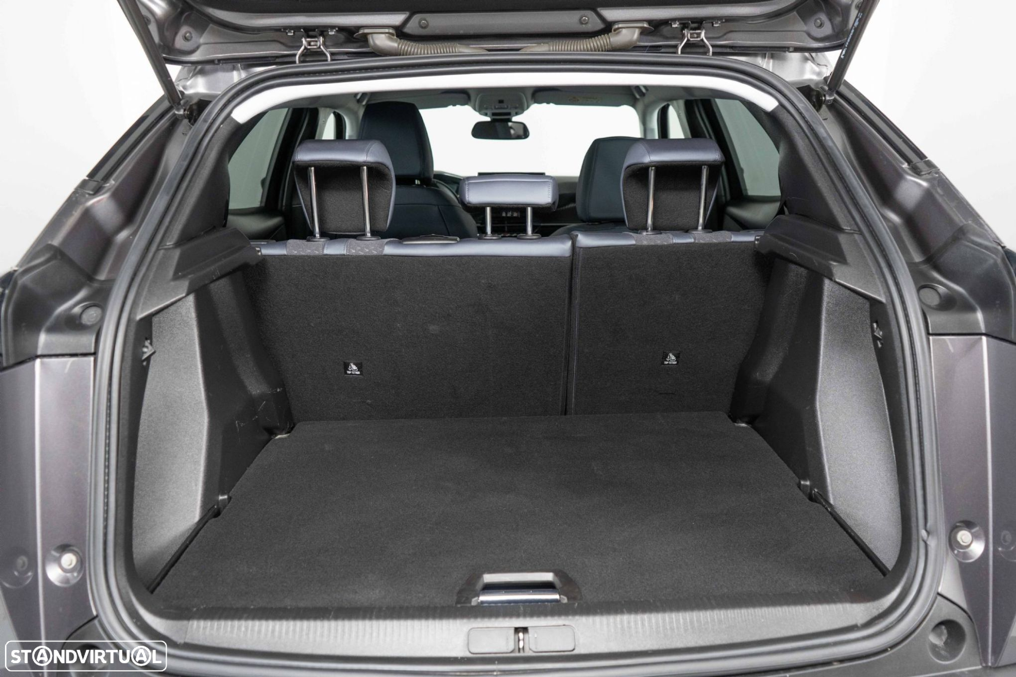 Peugeot 2008 1.2 PureTech Allure - 13