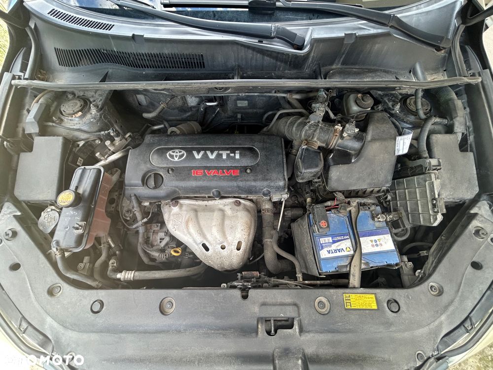 Toyota RAV4 2.0 4x4 Sol - 23