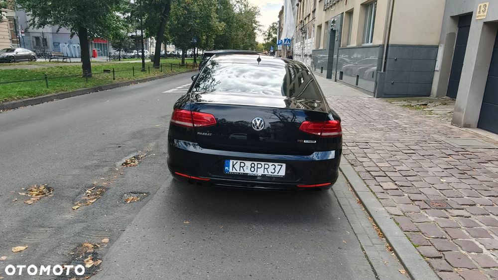 Volkswagen Passat 2015 photo 2