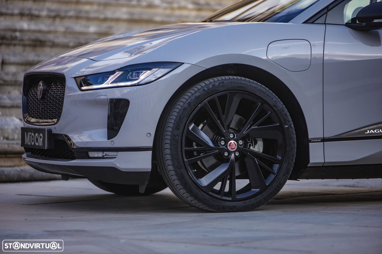 Jaguar I-Pace EV400 AWD R-DYNAMIC HSE - 25