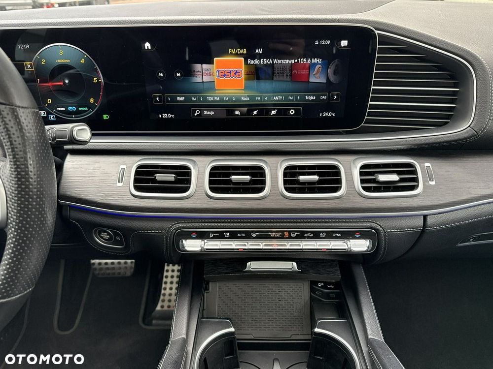 Mercedes-Benz GLE 300 d 4Matic 9G-TRONIC AMG Line - 24