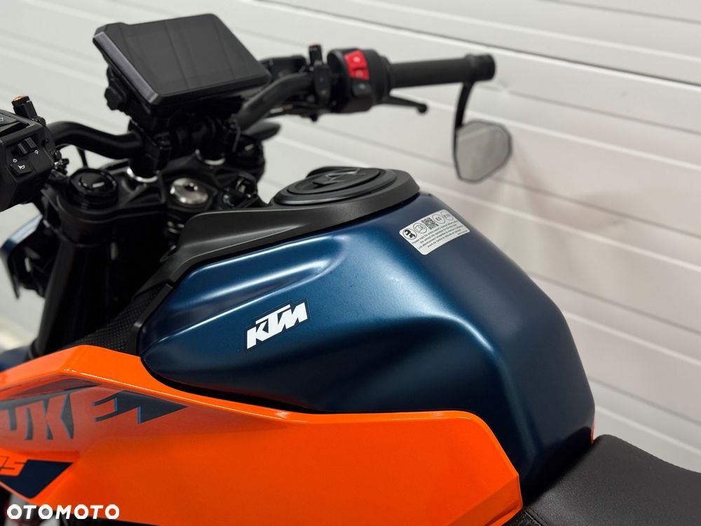 KTM Duke - 22