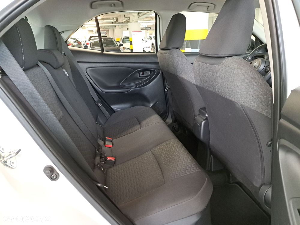 Toyota Yaris Cross Hybrid 1.5 Comfort - 15