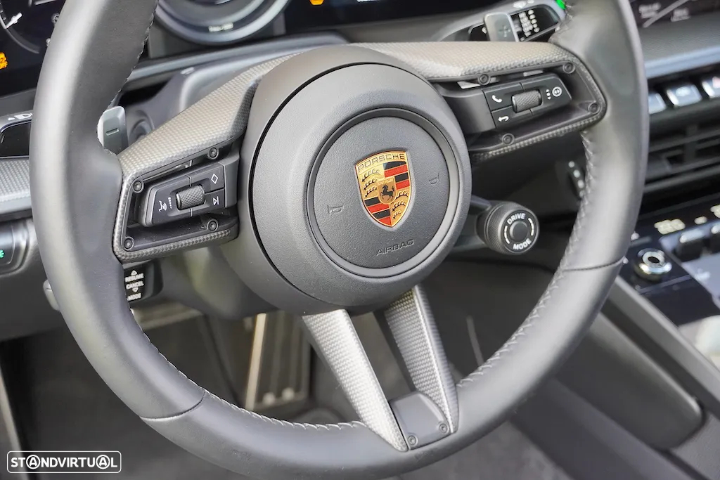 Porsche 911 (992) Carrera 4 GTS PDK - 30