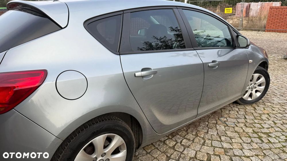 Opel Astra 1.6 CDTI DPF ecoFLEX Start/Stop Style - 8