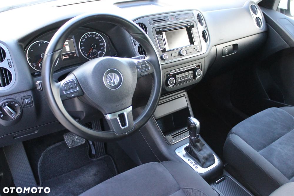 Volkswagen Tiguan - 30
