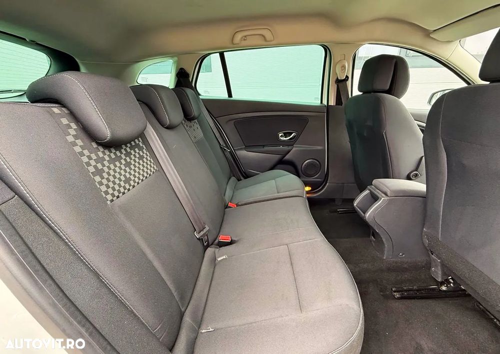 Renault Megane ENERGY dCi 110 Start & Stop Dynamique - 21