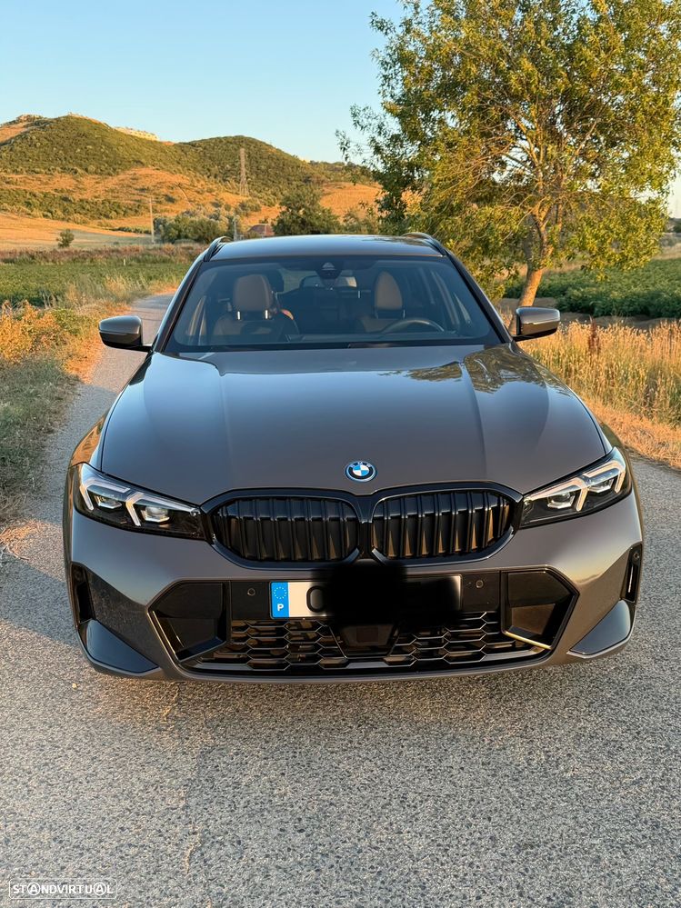 BMW 330 e Pack Desportivo M Pro Auto - 6