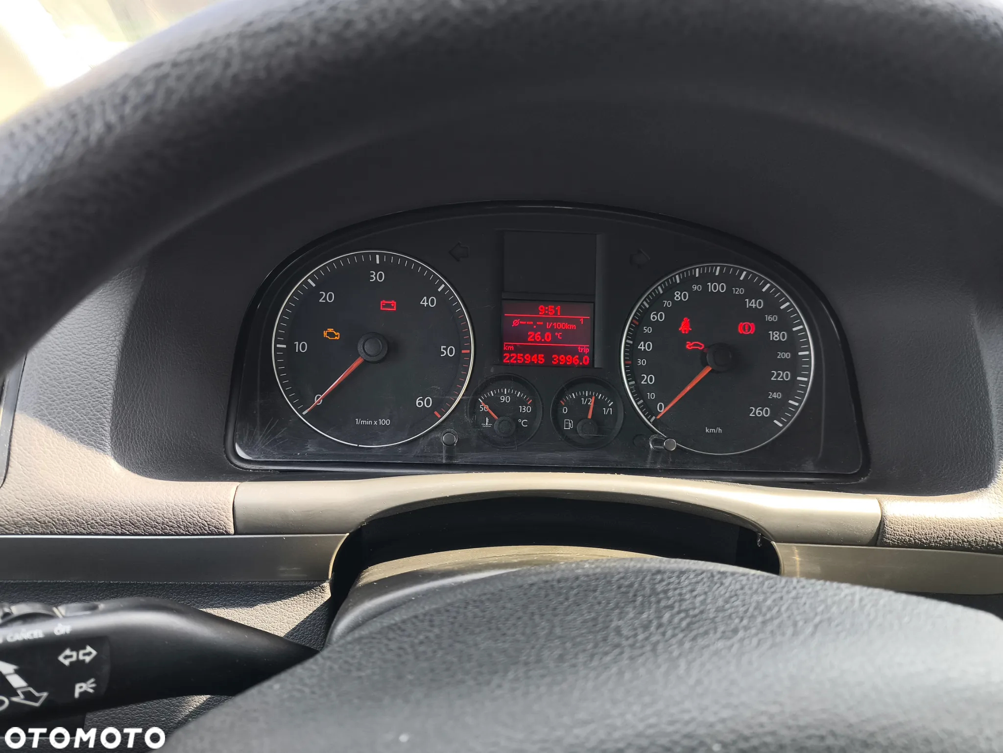 Volkswagen Touran - 13