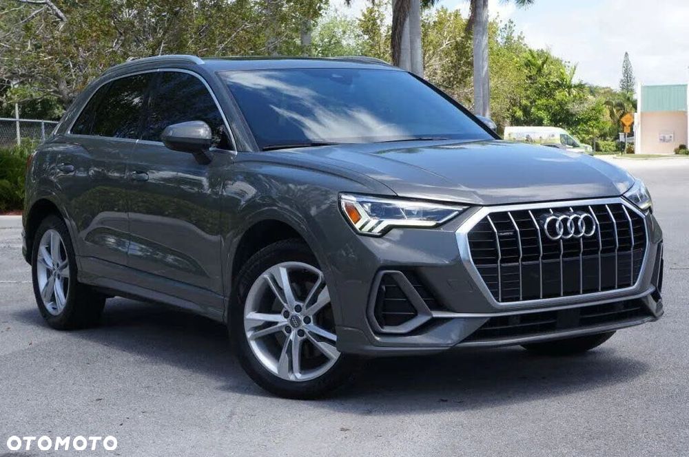 Audi Q3 45 TFSI Quattro S Line S tronic - 2
