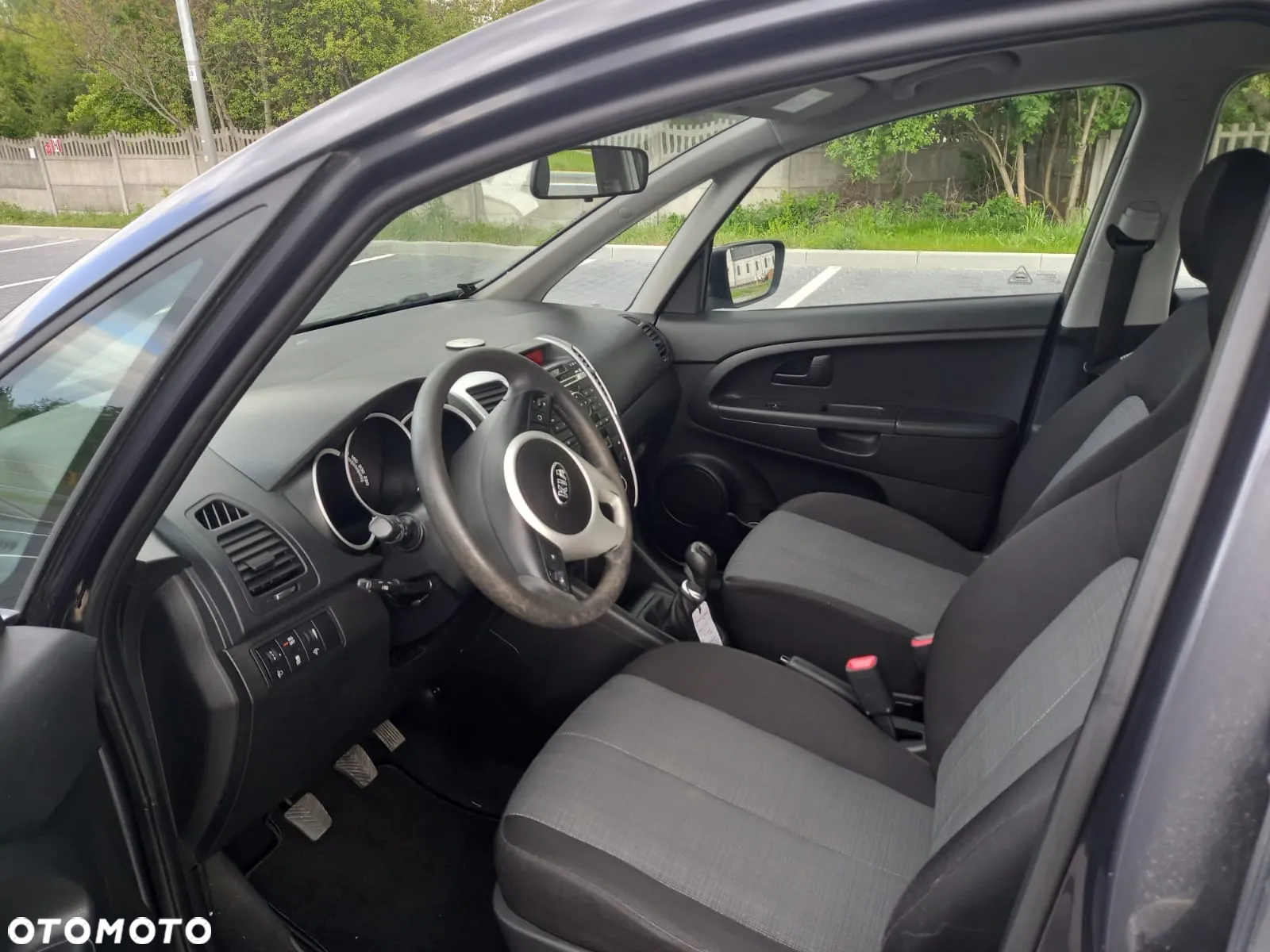 Kia Venga 1.4 CRDi 90 Attract - 13