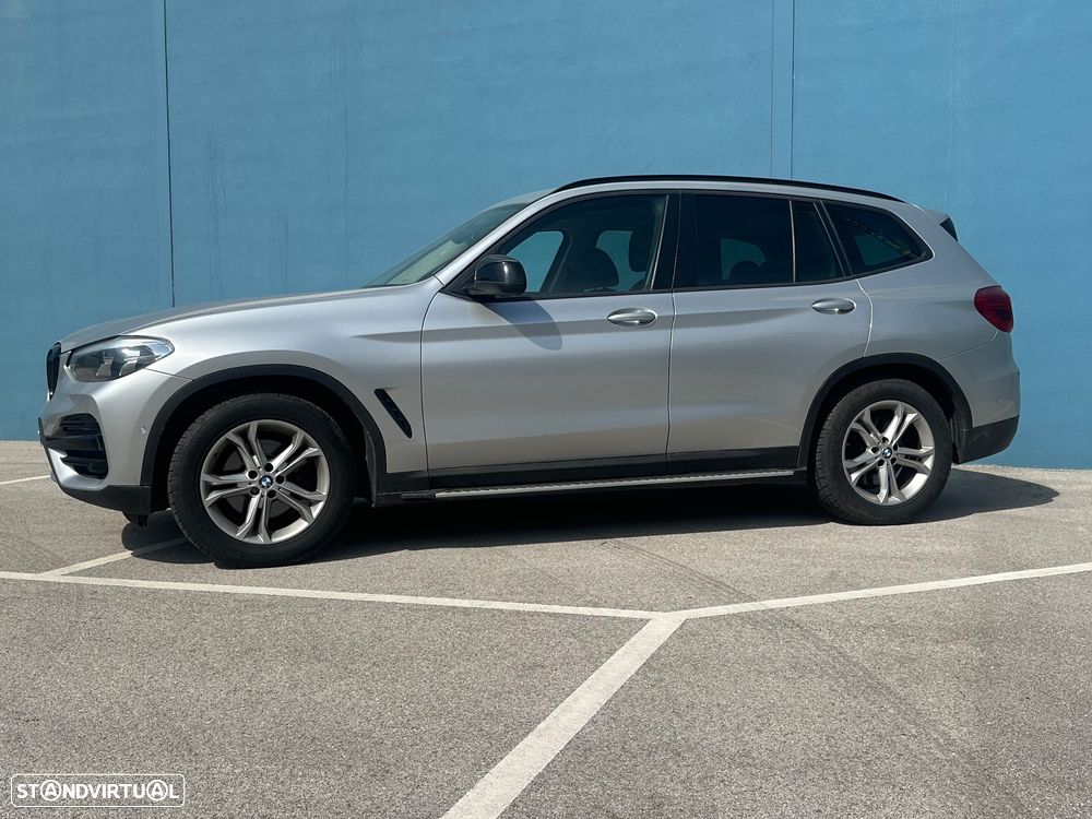 BMW X3 20 d xDrive Line Luxury - 8