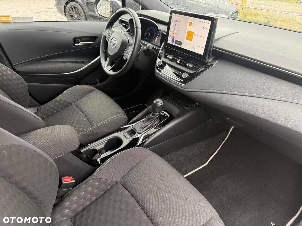 Toyota Corolla 2.0 Hybrid Comfort - 15