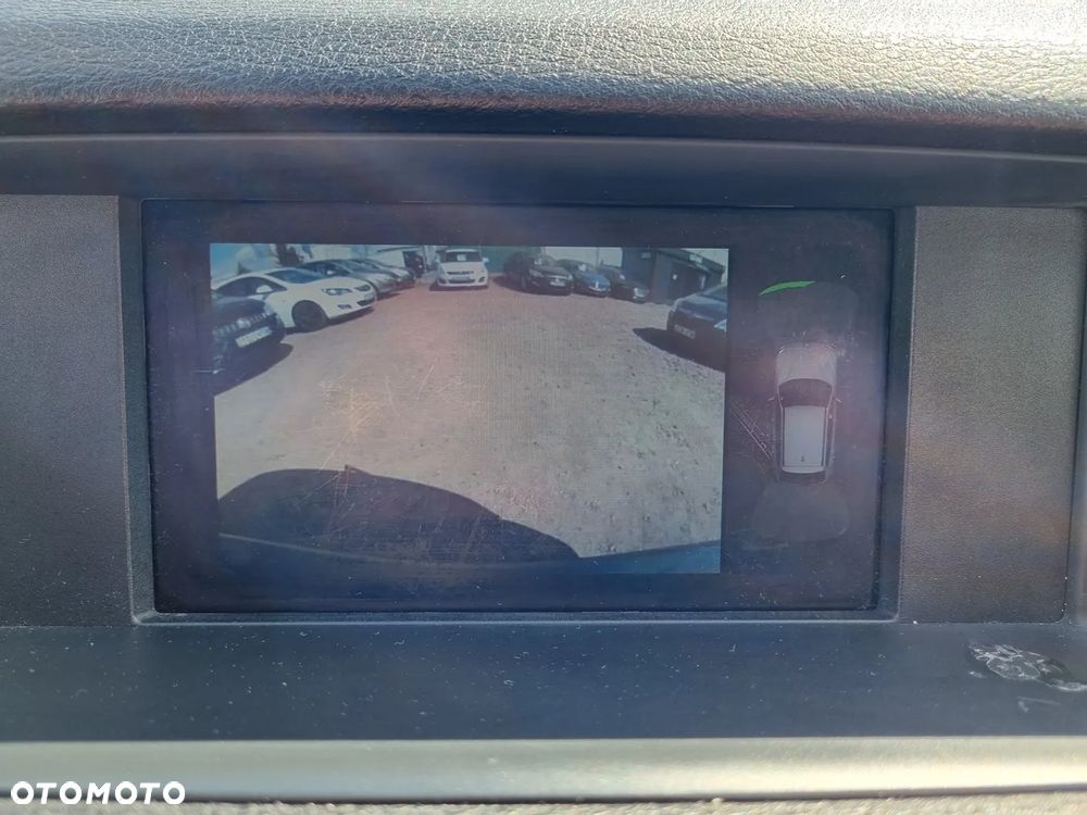 BMW X1 sDrive18i xLine - 11