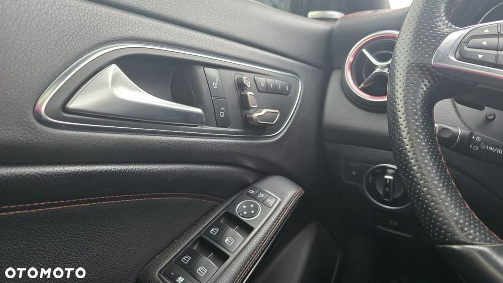 Mercedes-Benz CLA - 17