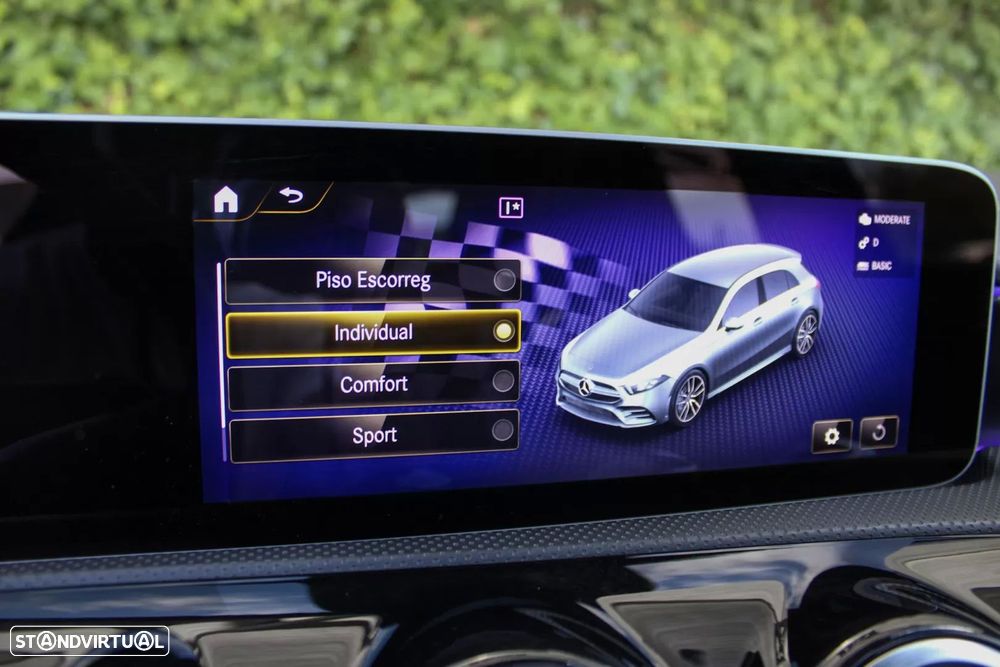 Mercedes-Benz A 35 AMG 4Matic - 24