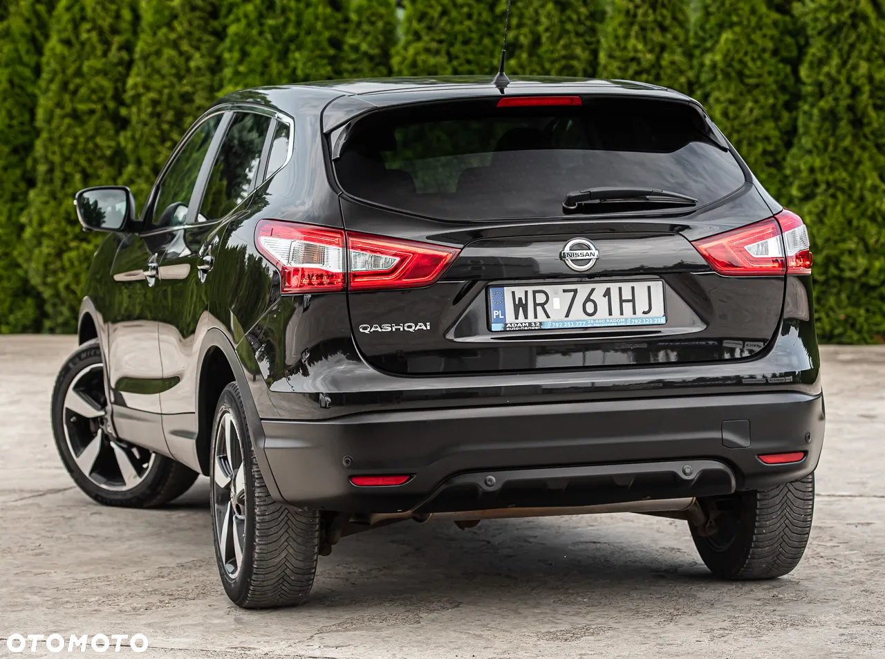 Nissan Qashqai 1.6 dCi ALL-MODE 4x4i TEKNA - 4