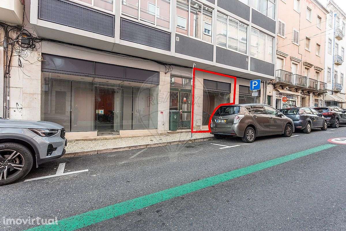 Loja  para arrendamento - Grande imagem: 2/32