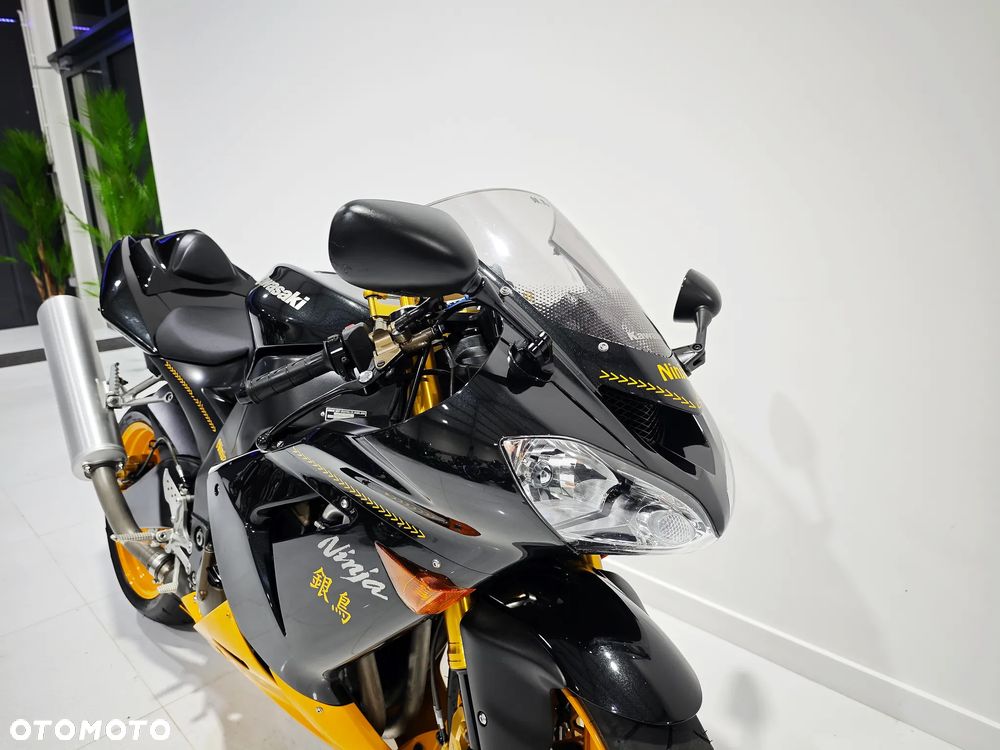 Kawasaki ZX - 9
