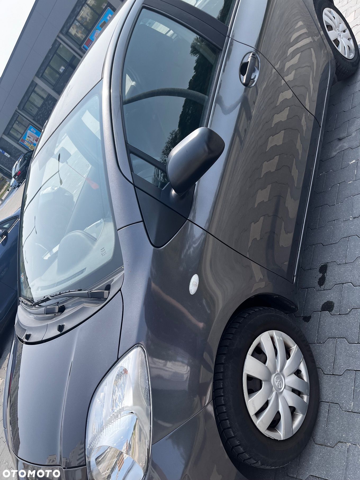 Toyota Yaris 1.0 Entry - 1