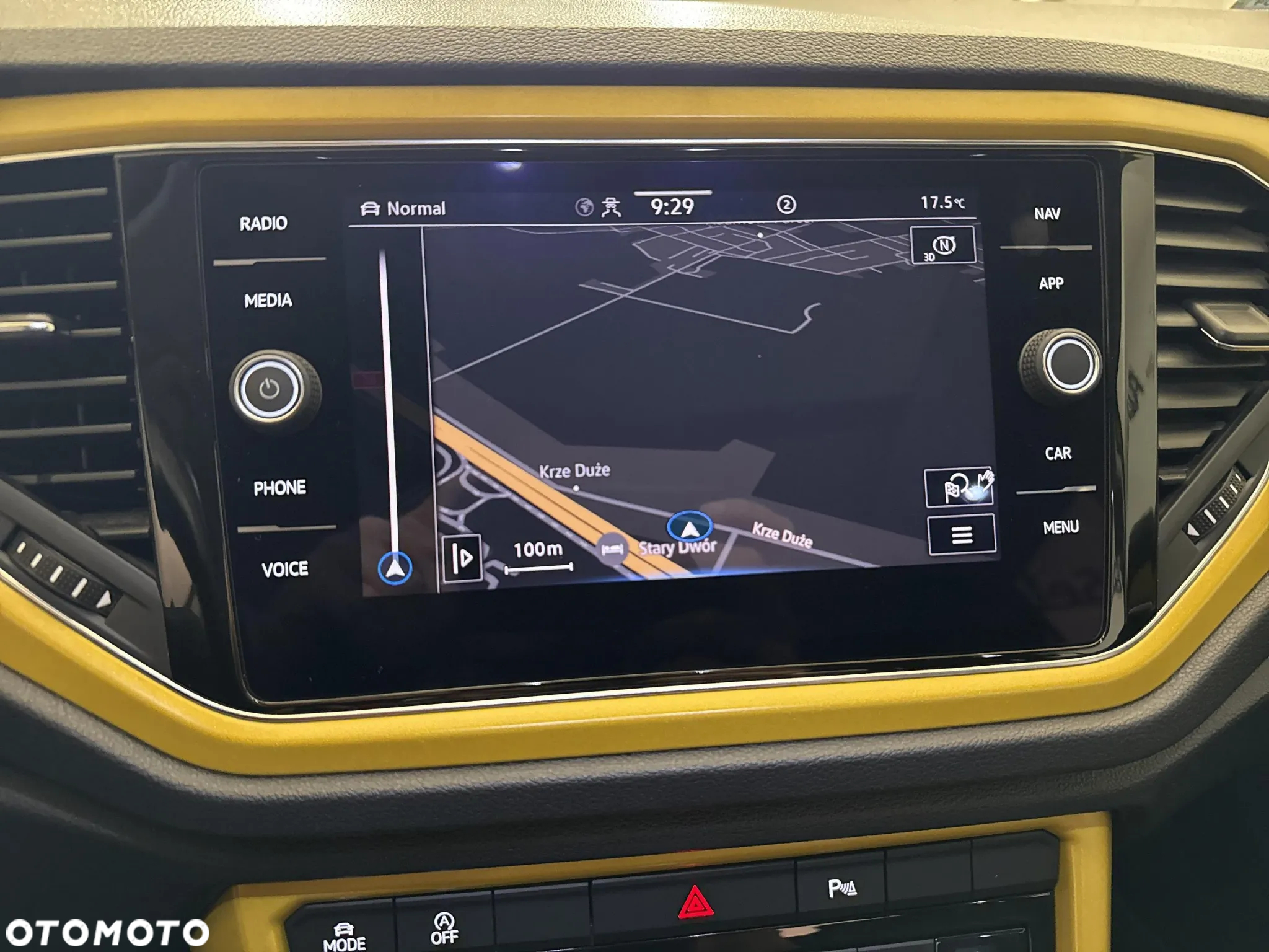 Volkswagen T-Roc - 15
