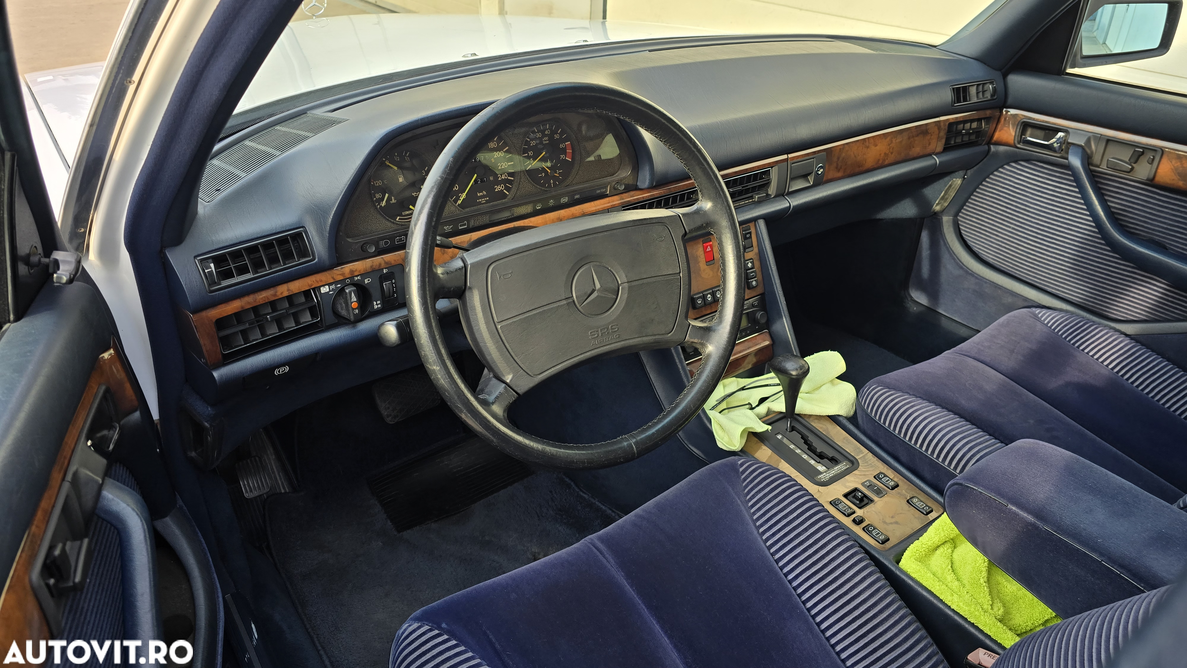 Mercedes-Benz W126 - 36