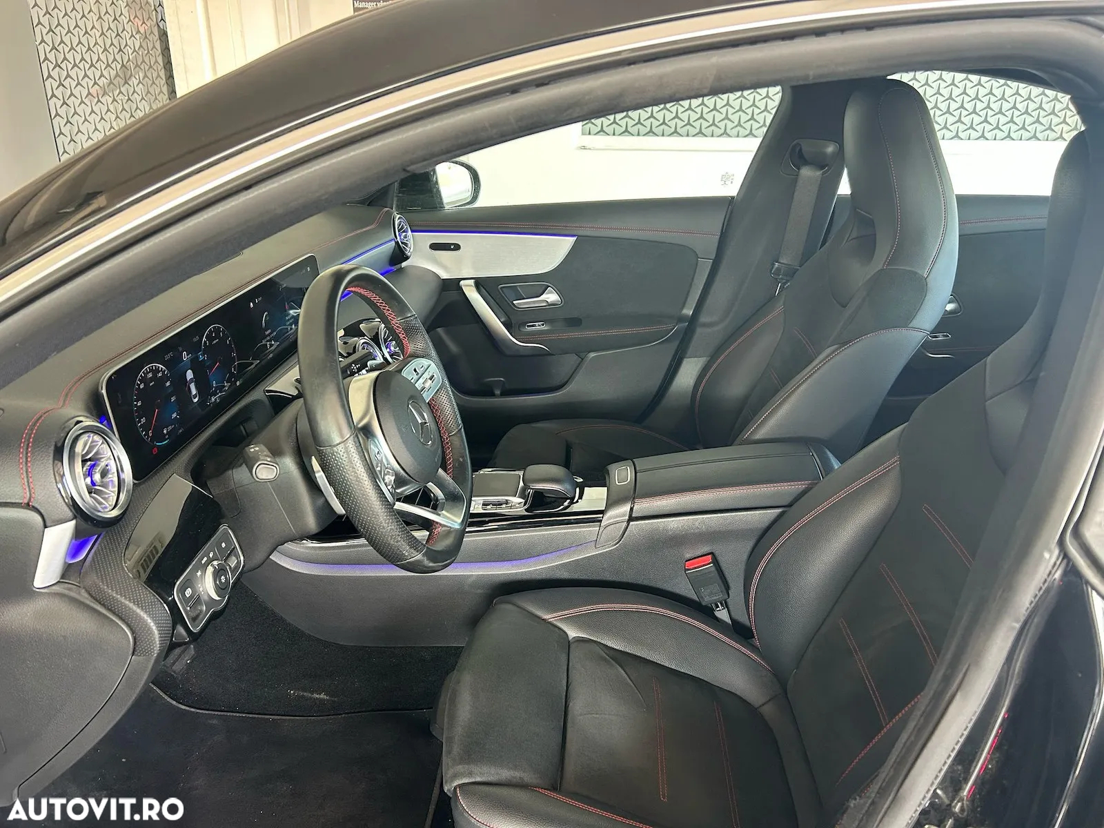 Mercedes-Benz CLA 200 7G-DCT AMG Line - 11
