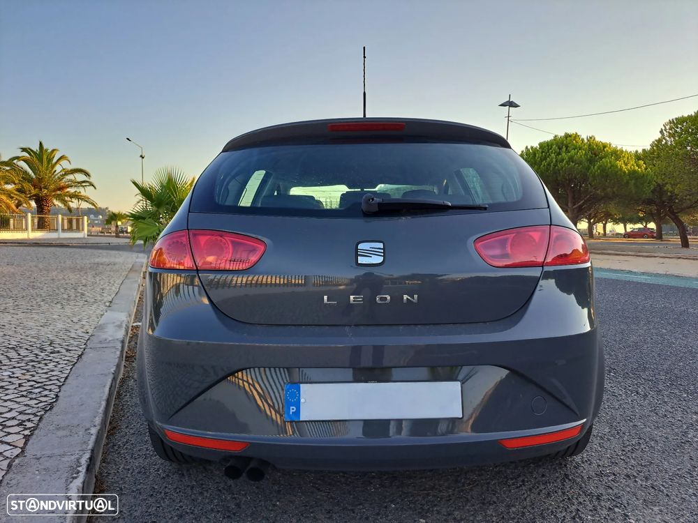SEAT Leon 1.4 TSI Reference - 8