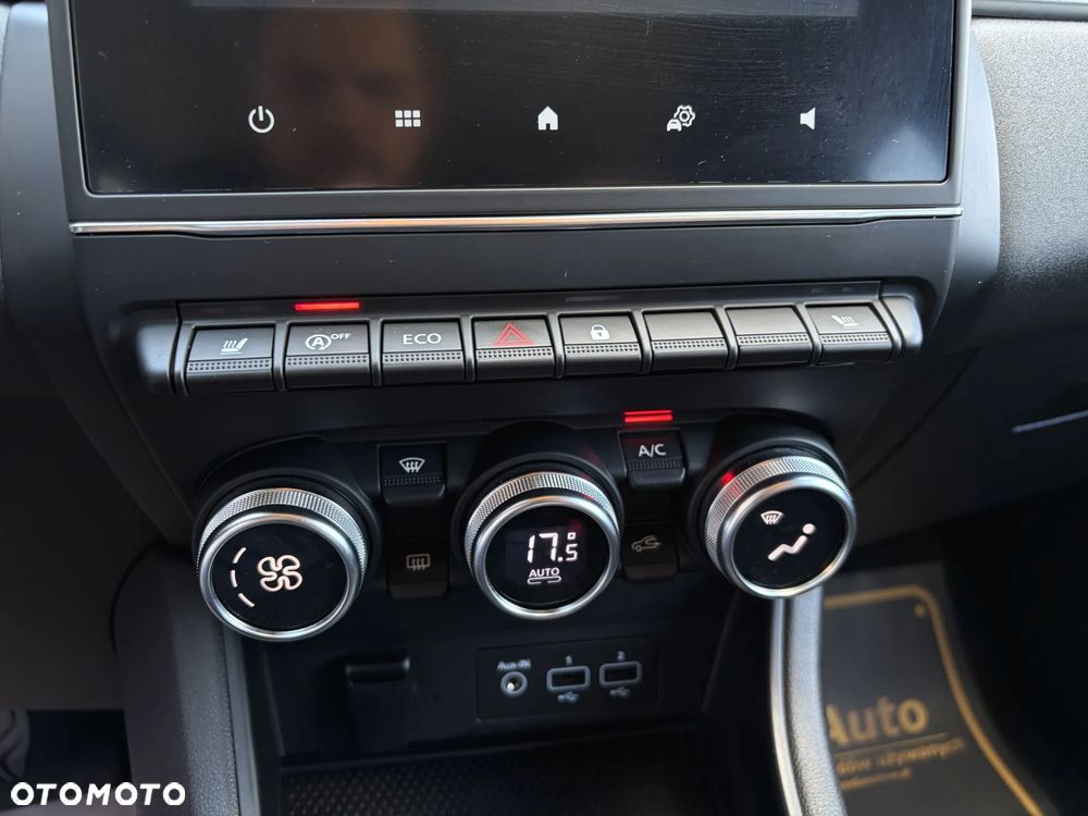Renault Captur TCe 100 BUSINESS EDITION - 28