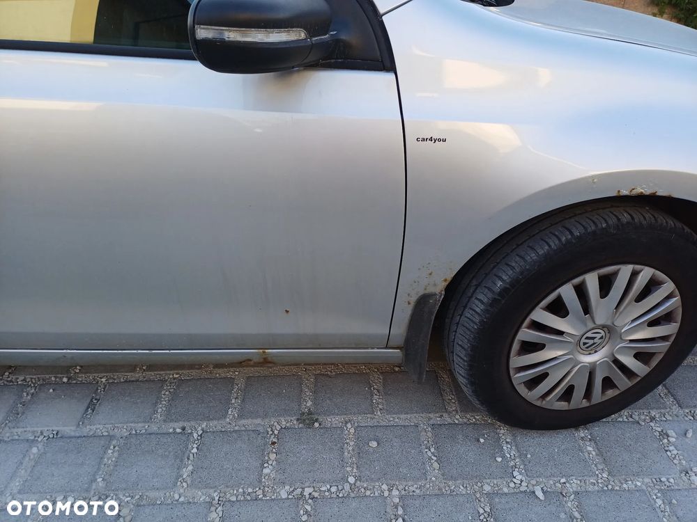 Volkswagen Golf - 10