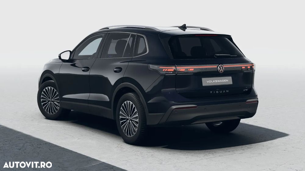 Volkswagen Tiguan - 3