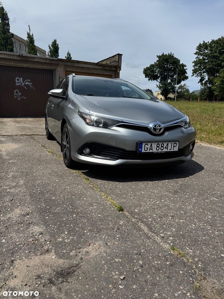 Toyota Auris 1.6 D-4D Premium - 12