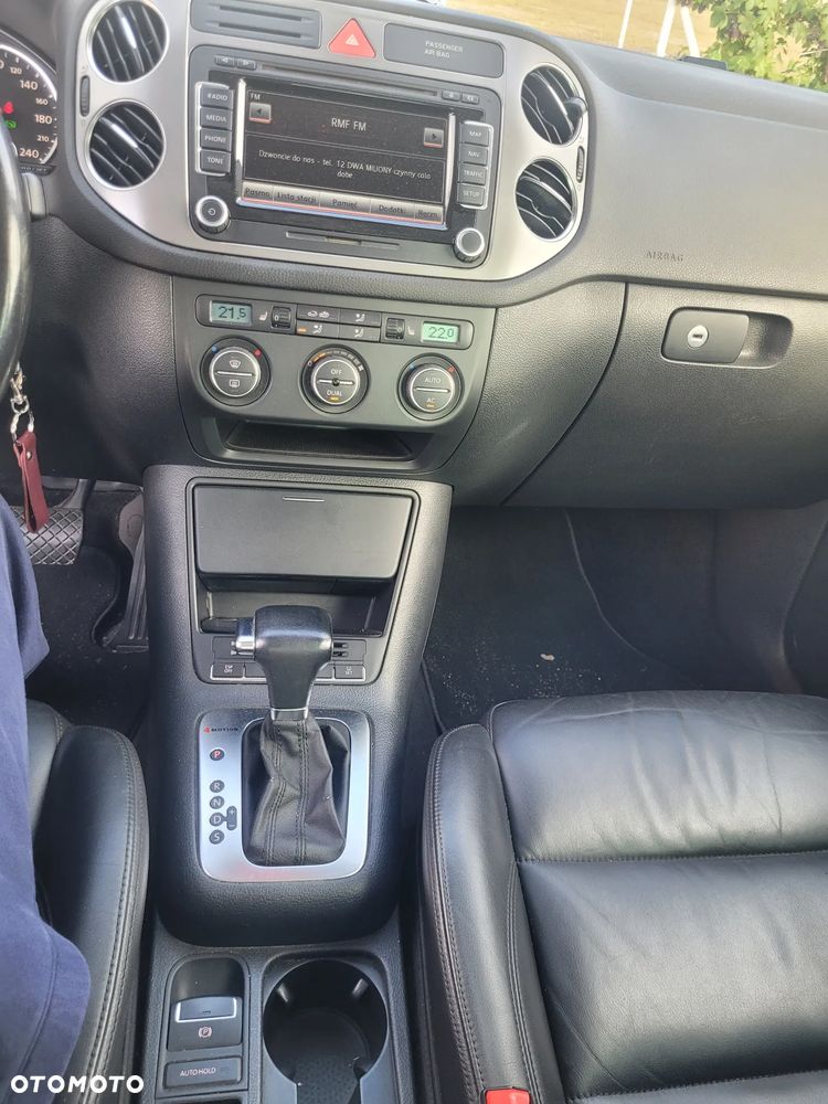 Volkswagen Tiguan 2.0 TSI 4Mot Sport Tiptr - 4