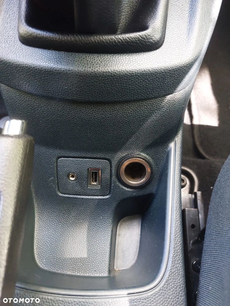 Ford Fiesta - 16