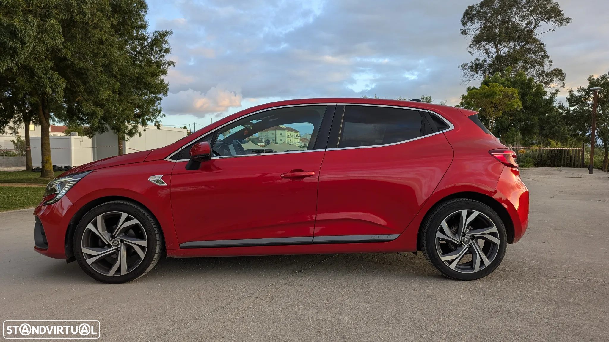 Renault Clio 1.0 TCe RS Line - 4