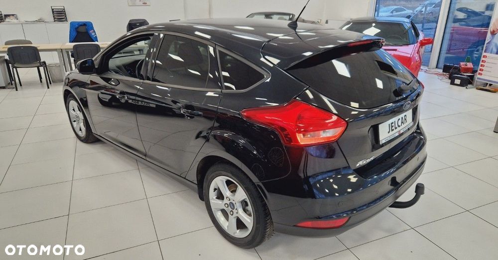 Ford Focus 1.0 EcoBoost Active - 10