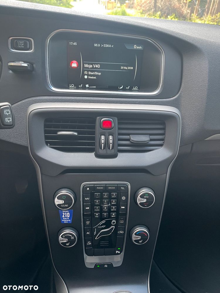 Volvo V40 D2 Kinetic - 10