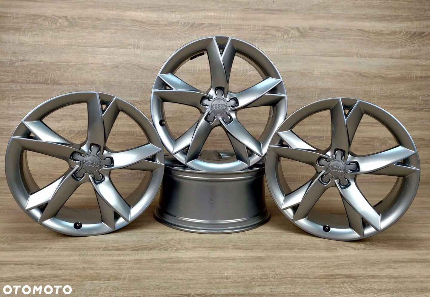 FELGI ALUMINIOWE 19" 5x112 AUDI A5 8T A4 B8 12 km - 1
