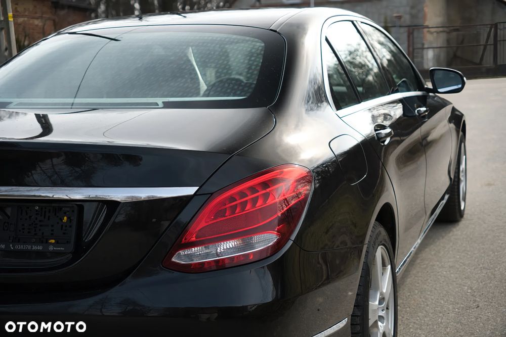 Mercedes-Benz Klasa C 180 Kompressor Automatik BlueEFFICIENCY - 34