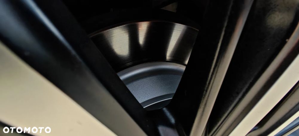 Ford S-Max 2.0 EcoBlue ST-LINE - 38