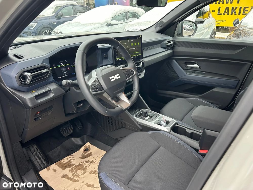 Dacia Duster 1.6 Full Hybrid 140 Journey MMT - 9