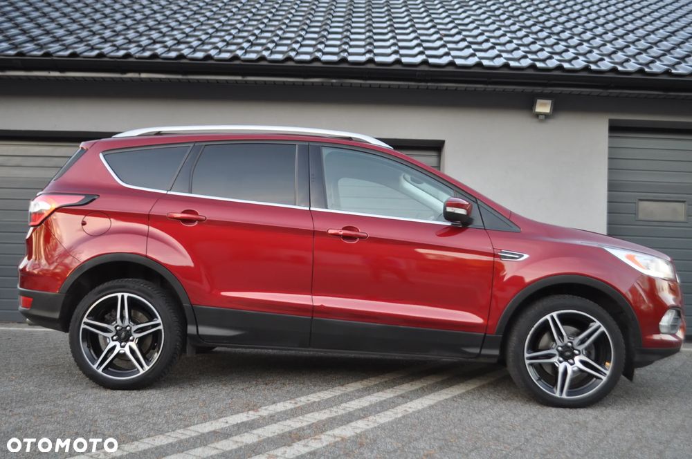 Ford Kuga 2.0 TDCi AWD Titanium - 28