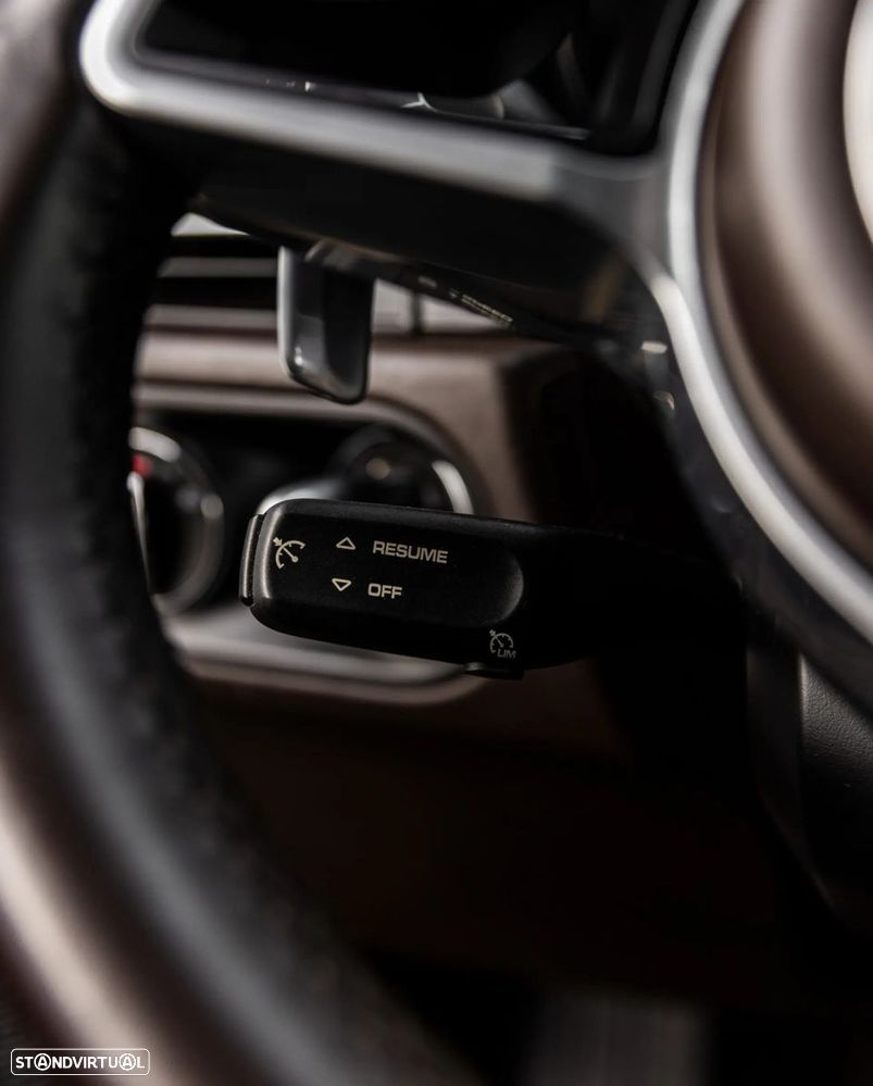 Porsche Macan - 14