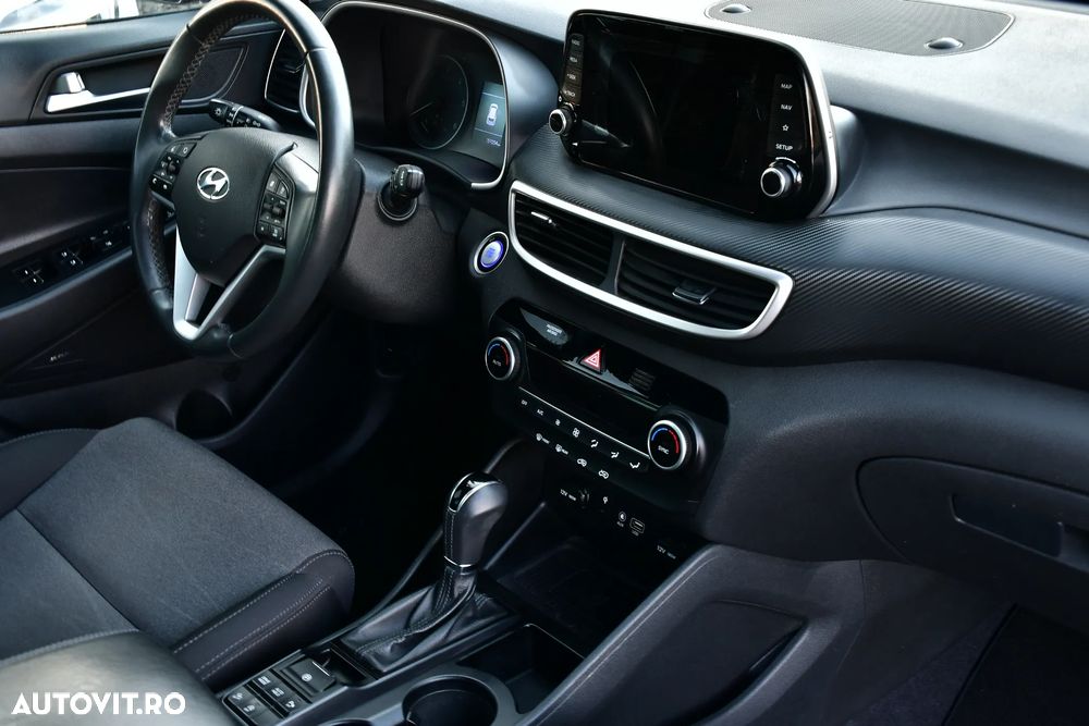 Hyundai Tucson blue 1.6 CRDi 4WD DCT Premium - 17