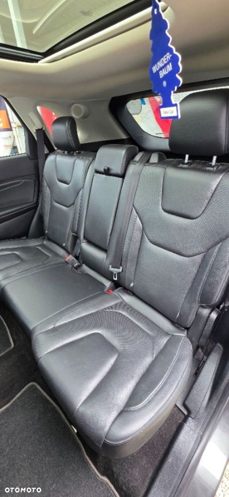 Ford Edge - 25