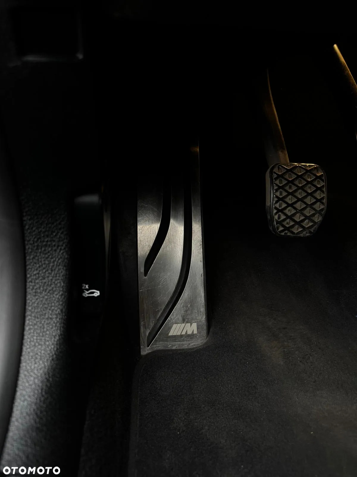 BMW Seria 3 330i M Sport Shadow - 9