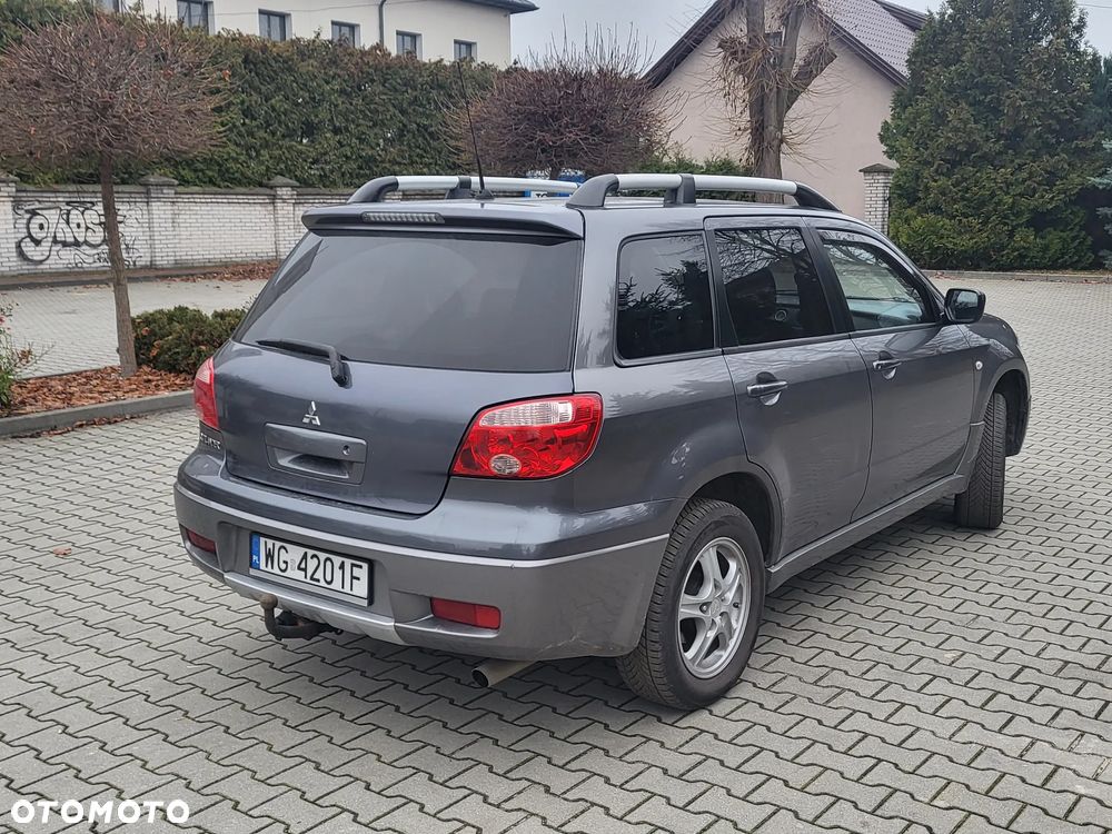 Mitsubishi Outlander 2.0 Comfort - 8
