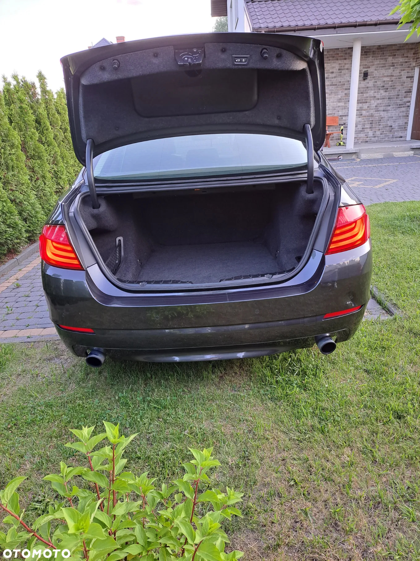 BMW Seria 5 535i xDrive - 13