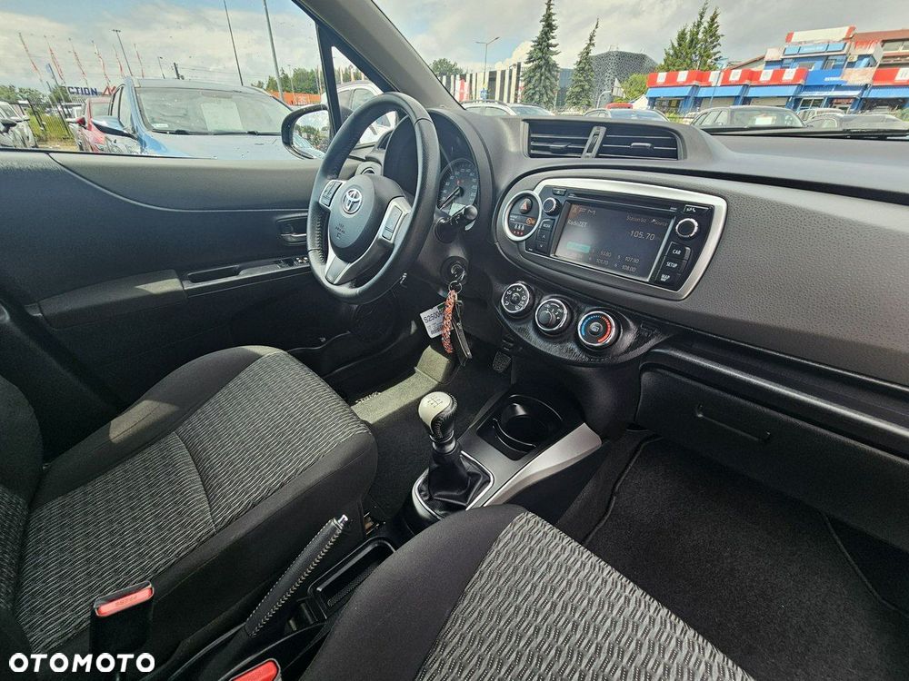 Toyota Yaris 1.33 VVT-i Comfort - 17