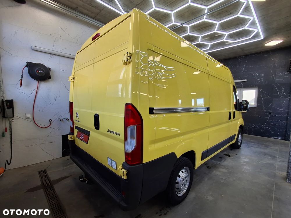 Citroën Jumper Furgon Blaszak 3 Miejsca Służba Drogowa Hak Klimatyzacja Drzwi Przesuwane Lewa Oraz Prawa Strona 2015 Rok Tempomat Dotykowe Radio - 3